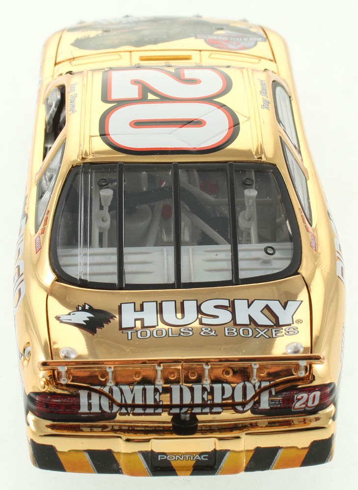 Tony Stewart LE #20 Home Depot / Jurassic Park III 2001 Grand Prix 24KT 1:24 Scale Die Cast Car at PristineAuction.com Tony Stewart LE #20 Home Depot / Jurassic Park III 2001 Grand Prix 24KT 1:24 Scale Die Cast Car at PristineAuction.com