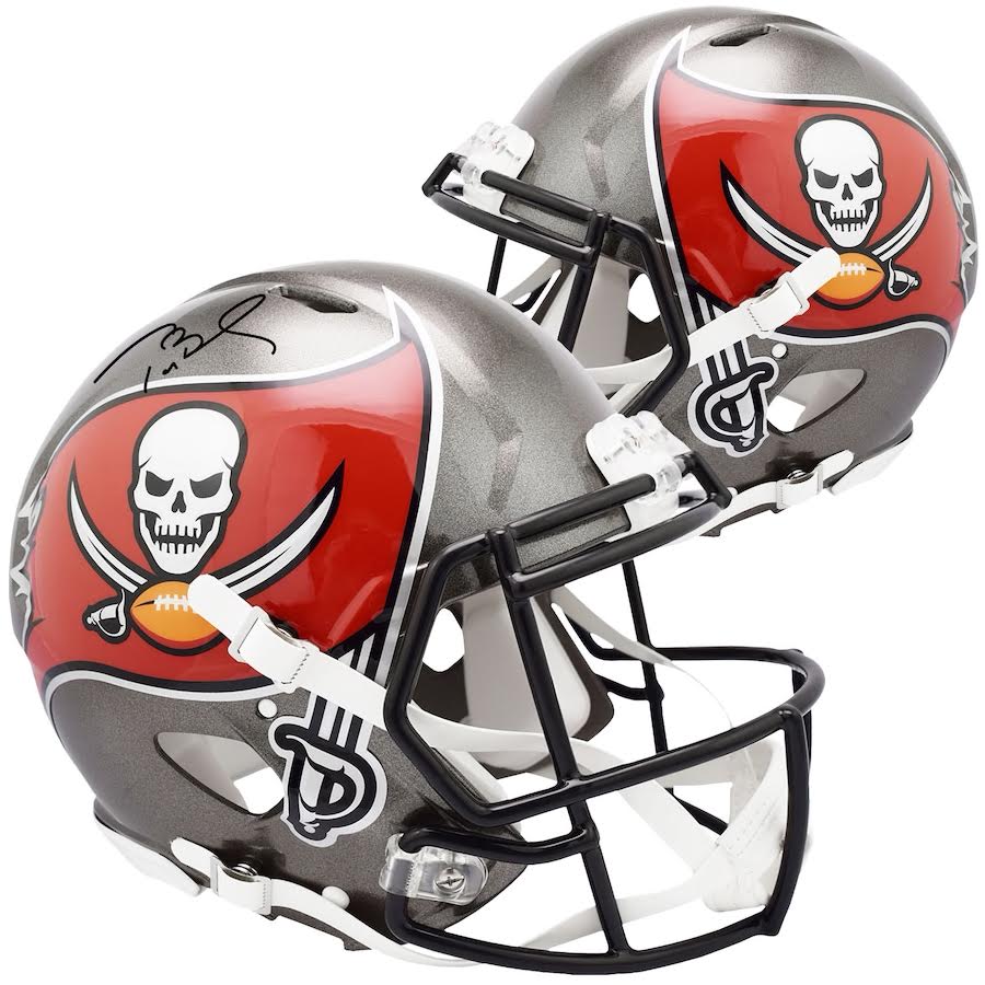 Game Day Legends Collector's Elite Breaker Box - Football Helmet Edition #41/50 at PristineAuction.com Game Day Legends Collector's Elite Breaker Box - Football Helmet Edition #41/50 at PristineAuction.com