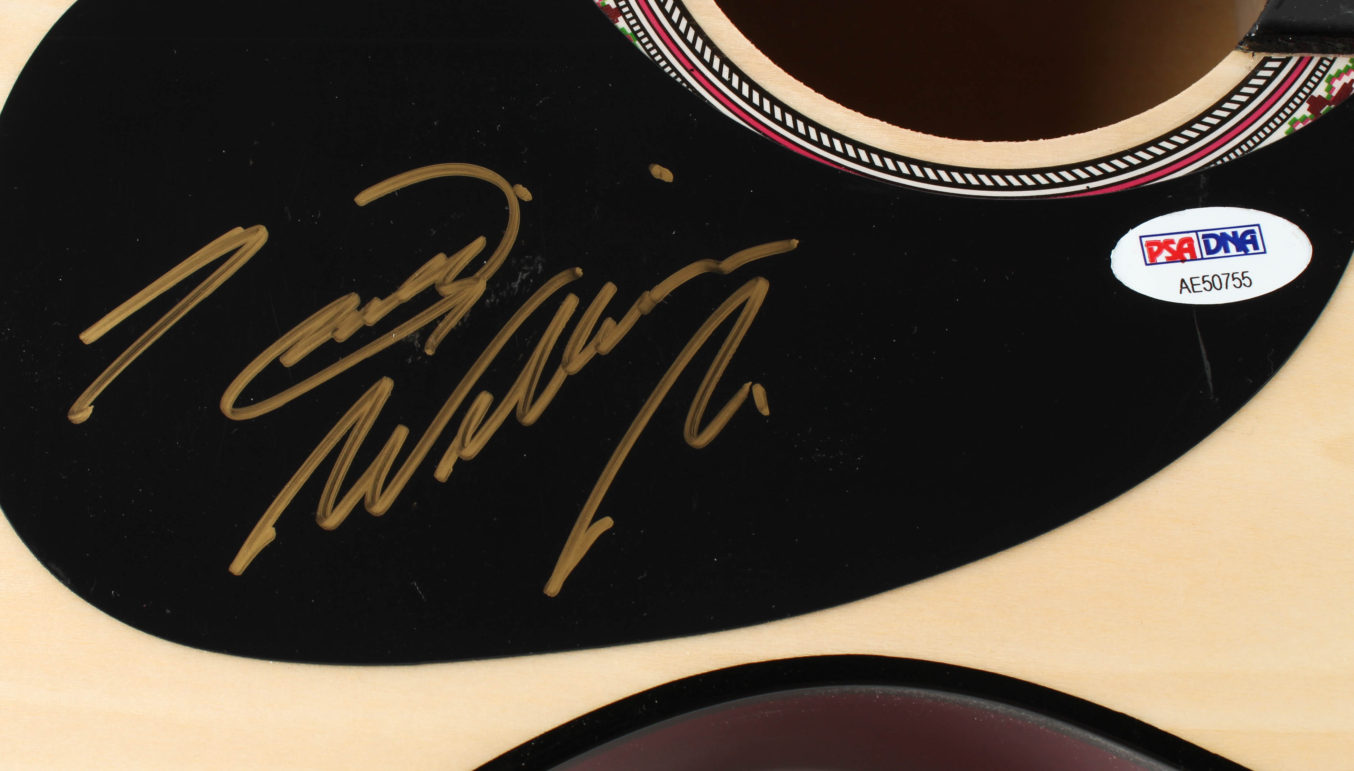 Hank Williams Jr. Signed 38" Acoustic Guitar (PSA COA) at PristineAuction.com Hank Williams Jr. Signed 38" Acoustic Guitar (PSA COA) at PristineAuction.com