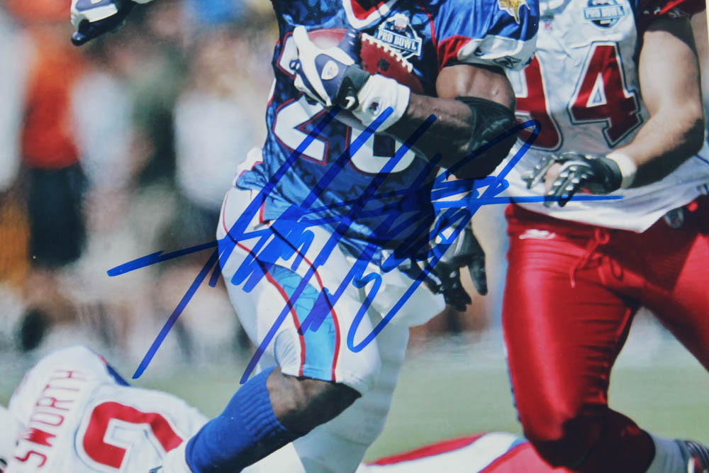 Adrian Peterson Signed Vikings 8x10 Photo (JSA COA) at PristineAuction.com Adrian Peterson Signed Vikings 8x10 Photo (JSA COA) at PristineAuction.com