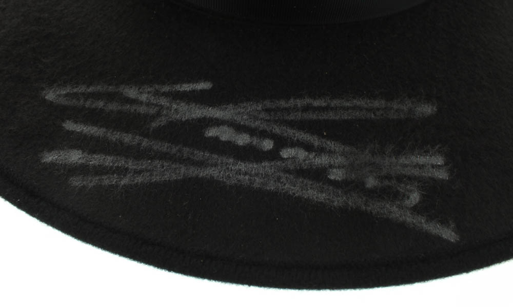 The Undertaker Signed Wide Brim Open Crown Hat (PSA COA) at PristineAuction.com The Undertaker Signed Wide Brim Open Crown Hat (PSA COA) at PristineAuction.com