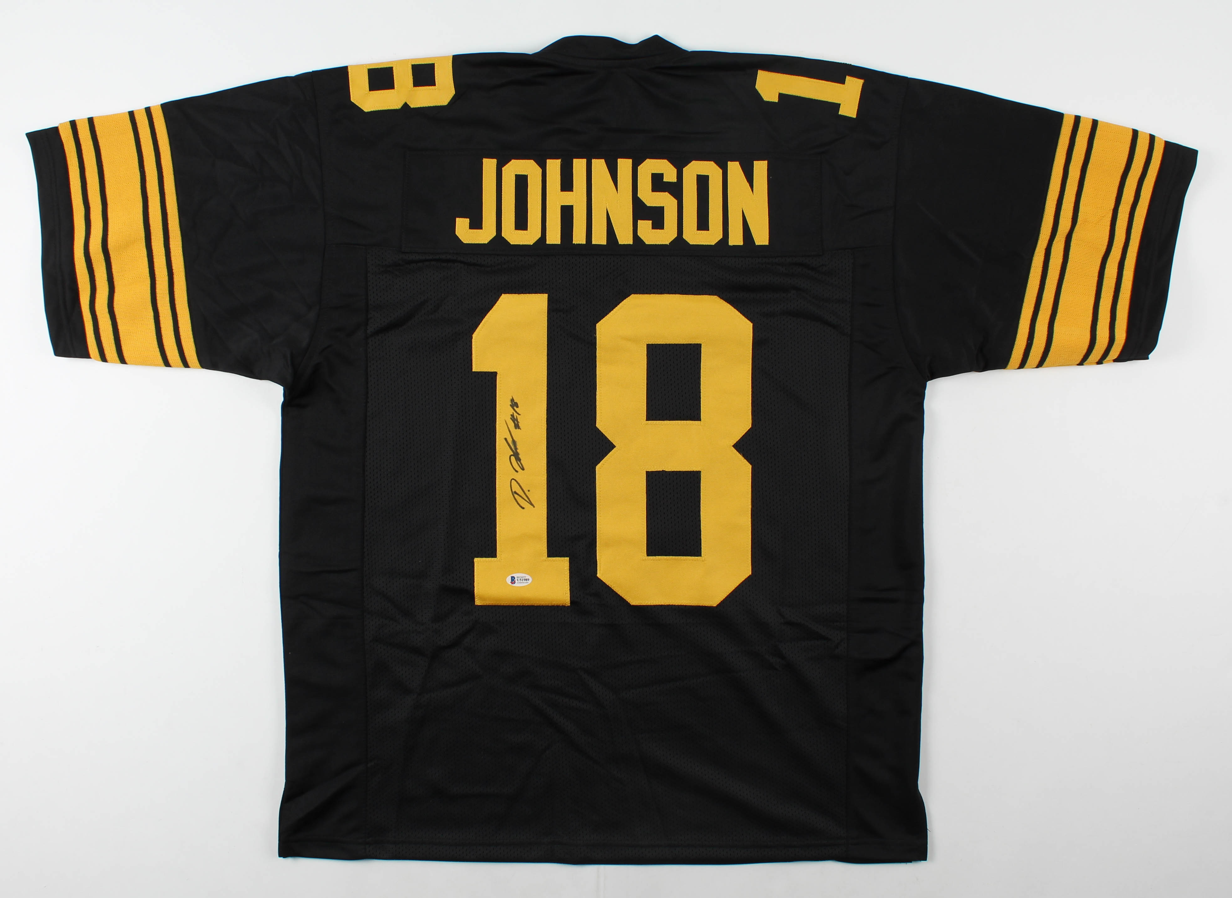 Diontae Johnson Signed Jersey (Beckett COA) at PristineAuction.com Diontae Johnson Signed Jersey (Beckett COA) at PristineAuction.com