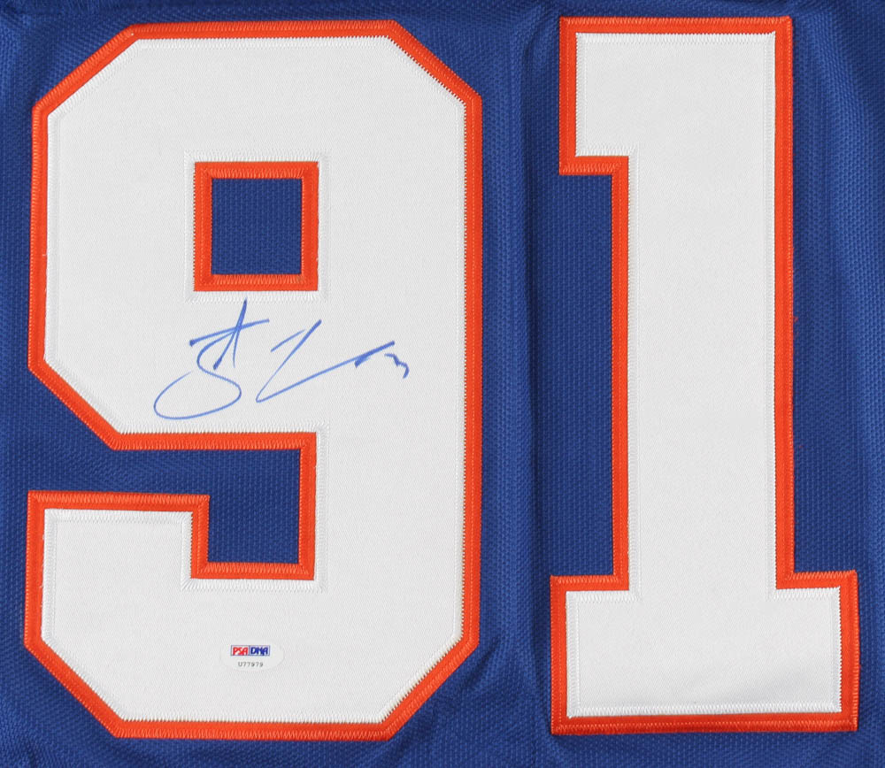 John Tavares Signed Islanders Captain Jersey (PSA COA) at PristineAuction.com John Tavares Signed Islanders Captain Jersey (PSA COA) at PristineAuction.com