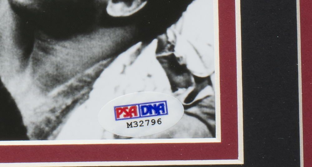 Joe Frazier Signed 11x14 Custom Framed Photo Display (PSA COA) at PristineAuction.com Joe Frazier Signed 11x14 Custom Framed Photo Display (PSA COA) at PristineAuction.com
