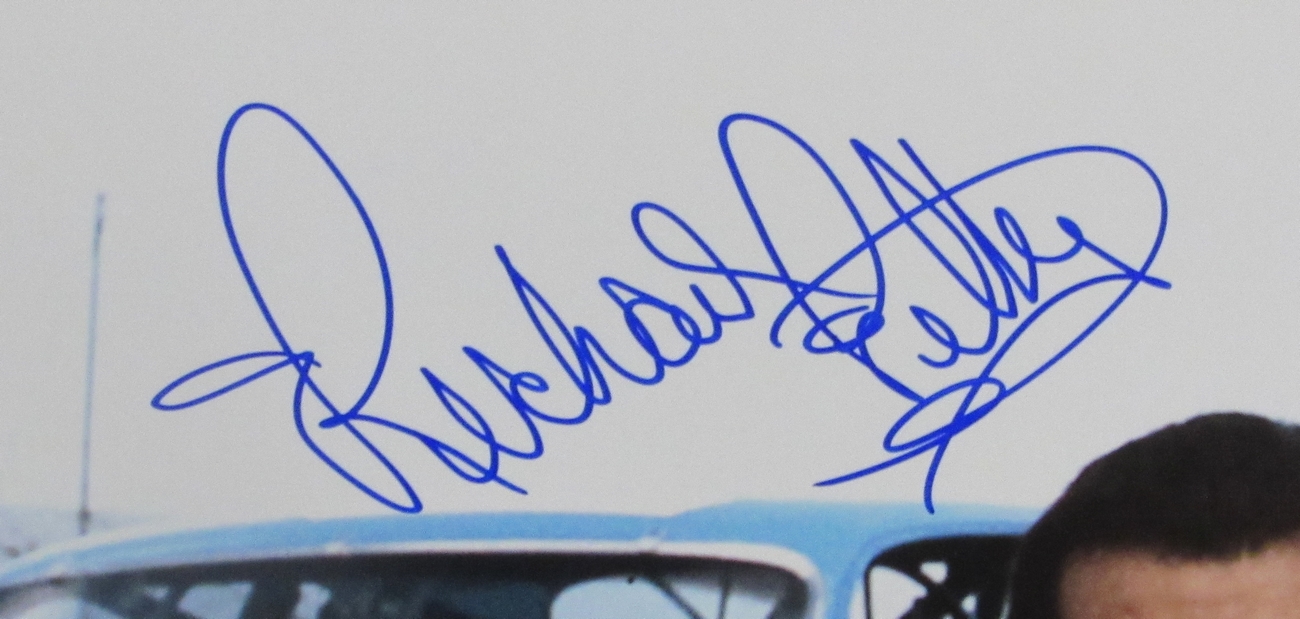 Richard Petty Signed NASCAR 11x14 Photo (JSA COA) at PristineAuction.com Richard Petty Signed NASCAR 11x14 Photo (JSA COA) at PristineAuction.com