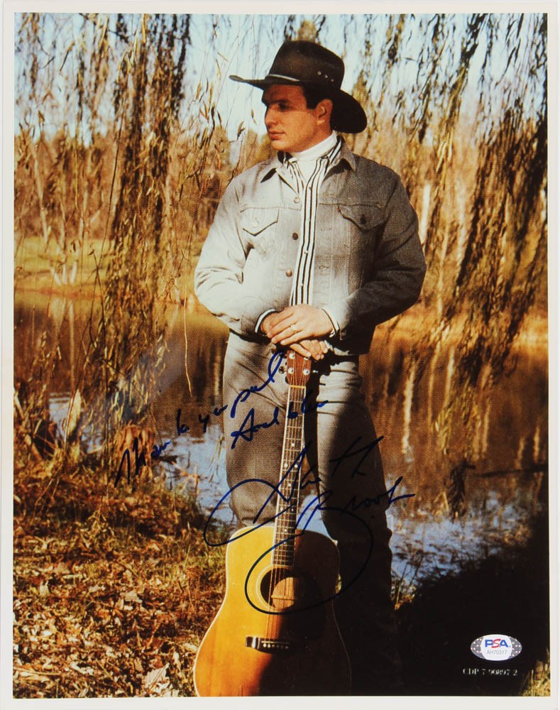 Garth Brooks Signed 11x14 Photo with Inscription (PSA) Pristine Auction