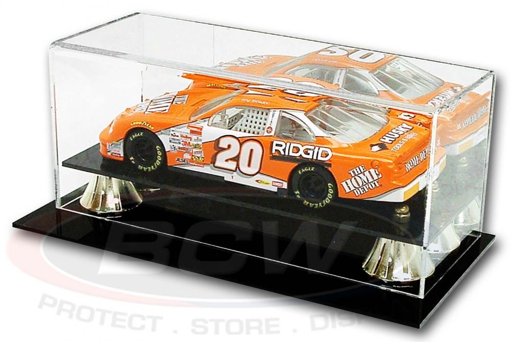 Deluxe Acrylic Full-Size 1:24 Die-Cast Car Display Case Black Base at PristineAuction.com Deluxe Acrylic Full-Size 1:24 Die-Cast Car Display Case Black Base at PristineAuction.com