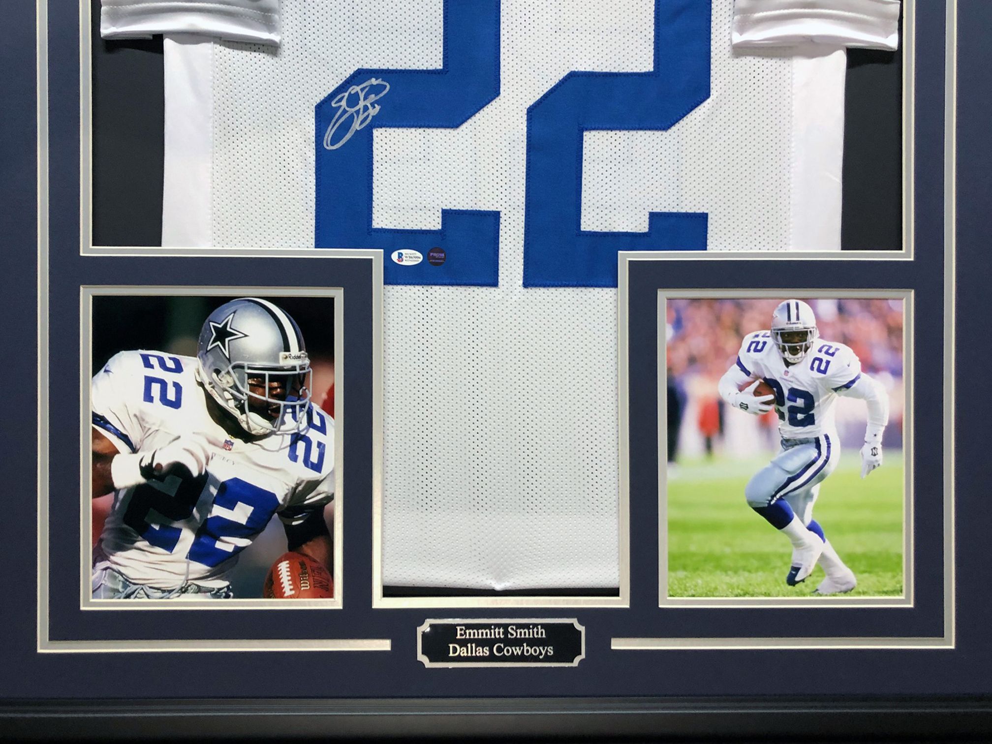 Emmitt Smith Signed 34.5x42.5 Custom Framed Jersey (Beckett & PROVA COA) at PristineAuction.com Emmitt Smith Signed 34.5x42.5 Custom Framed Jersey (Beckett & PROVA COA) at PristineAuction.com