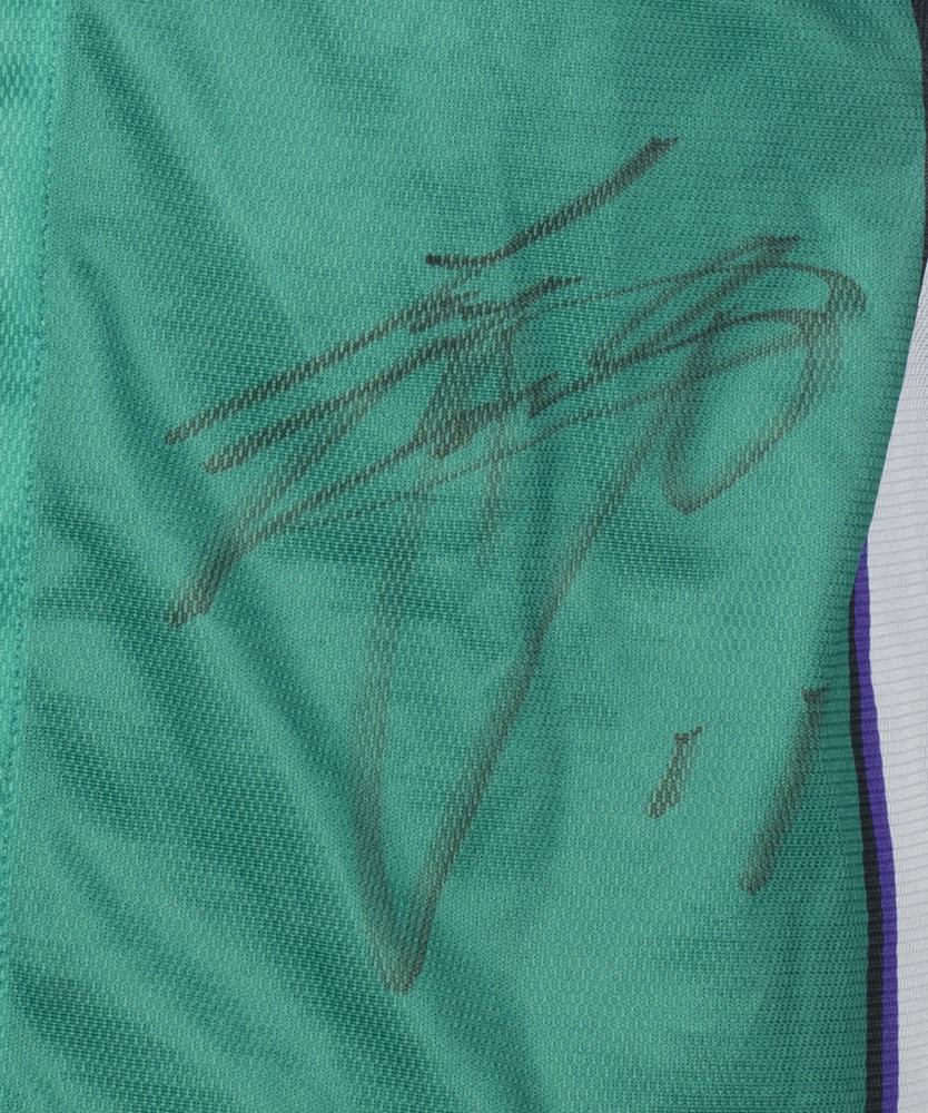 Shohei Ohtani Signed Jersey (Beckett LOA) at PristineAuction.com Shohei Ohtani Signed Jersey (Beckett LOA) at PristineAuction.com