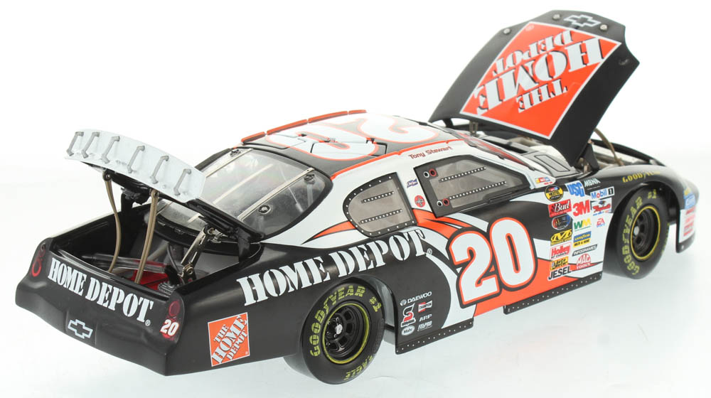 Tony Stewart LE #20 Home Depot / Reverse Paint 2004 Chevy Monte Carlo Elite 1:24 Scale Die Cast Car at PristineAuction.com Tony Stewart LE #20 Home Depot / Reverse Paint 2004 Chevy Monte Carlo Elite 1:24 Scale Die Cast Car at PristineAuction.com