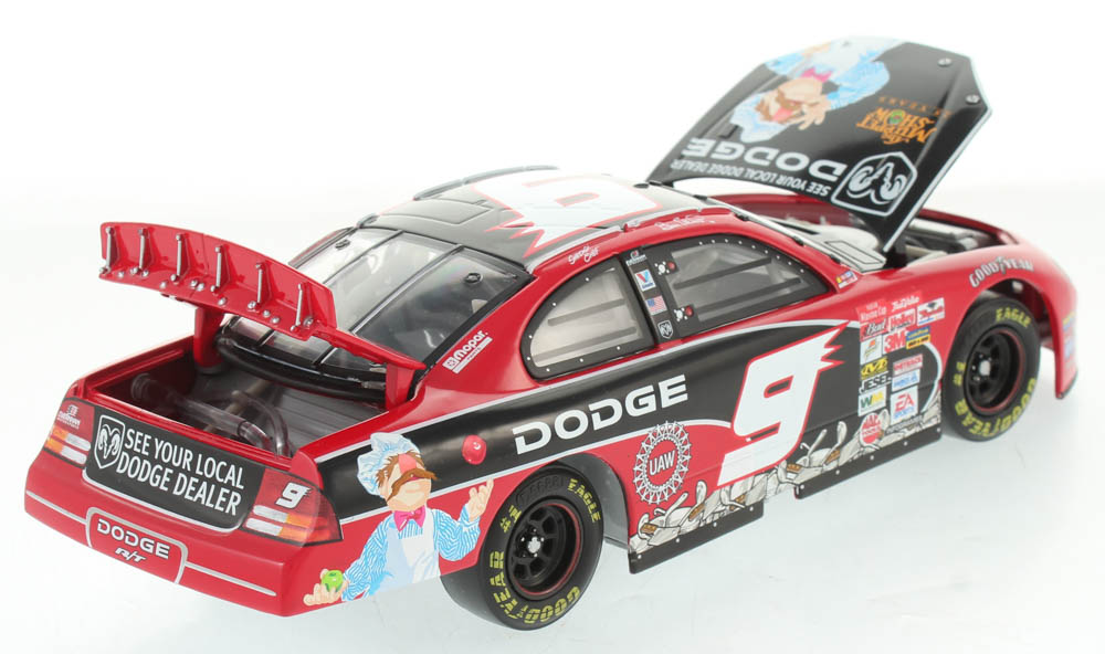 Bill Elliott LE #9 Dodge / Muppets 25th Anniversary 2002 Intrepid 1:24 Scale Die Cast Car at PristineAuction.com Bill Elliott LE #9 Dodge / Muppets 25th Anniversary 2002 Intrepid 1:24 Scale Die Cast Car at PristineAuction.com