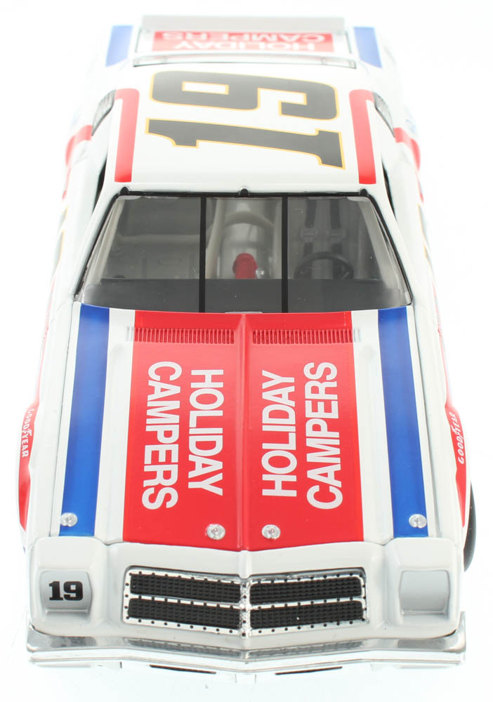 Dale Earnhardt LE NASCAR #19 Belden Asphalt 1977 Malibu -1:24 Scale Die Cast Car at PristineAuction.com Dale Earnhardt LE NASCAR #19 Belden Asphalt 1977 Malibu -1:24 Scale Die Cast Car at PristineAuction.com