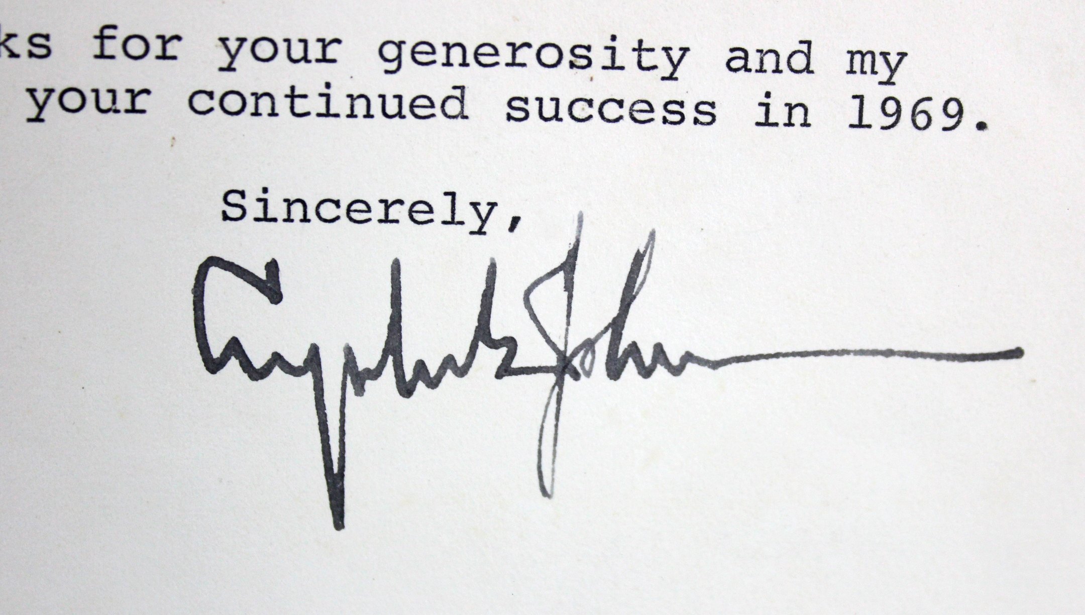 Lyndon B. Johnson Signed 24.75x28.75 Custom Framed Letter Display (Beckett LOA) at PristineAuction.com Lyndon B. Johnson Signed 24.75x28.75 Custom Framed Letter Display (Beckett LOA) at PristineAuction.com