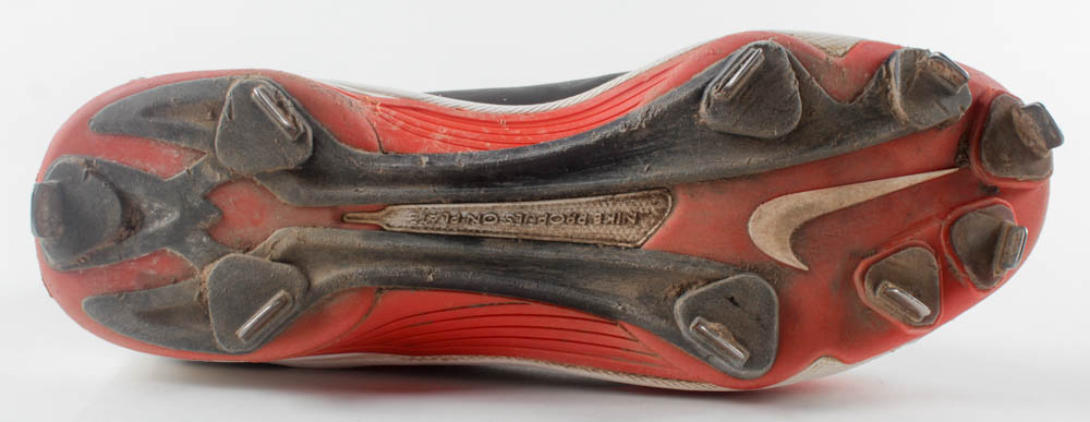 Miguel Tejada Signed Game-Used Nike Baseball Cleat (Palm Beach COA) at PristineAuction.com Miguel Tejada Signed Game-Used Nike Baseball Cleat (Palm Beach COA) at PristineAuction.com