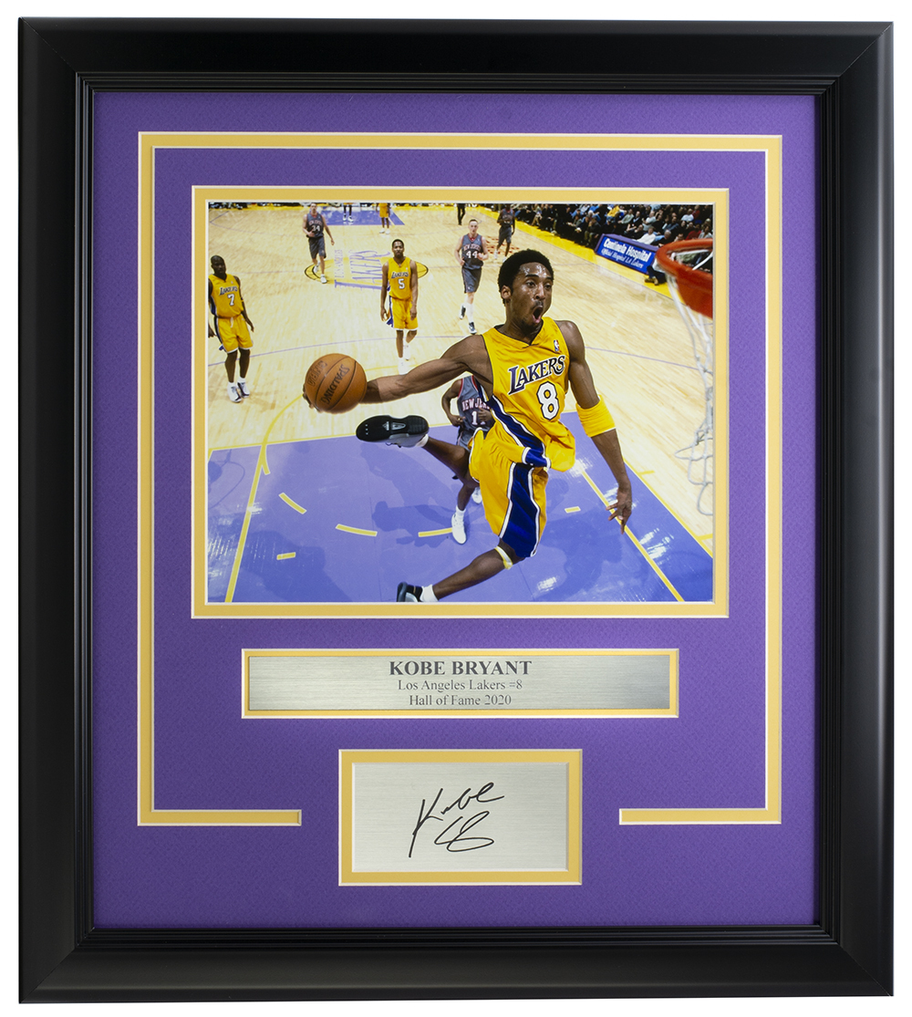 Kobe Bryant Lakers 14x18 Custom Framed Photo Display at PristineAuction.com Kobe Bryant Lakers 14x18 Custom Framed Photo Display at PristineAuction.com