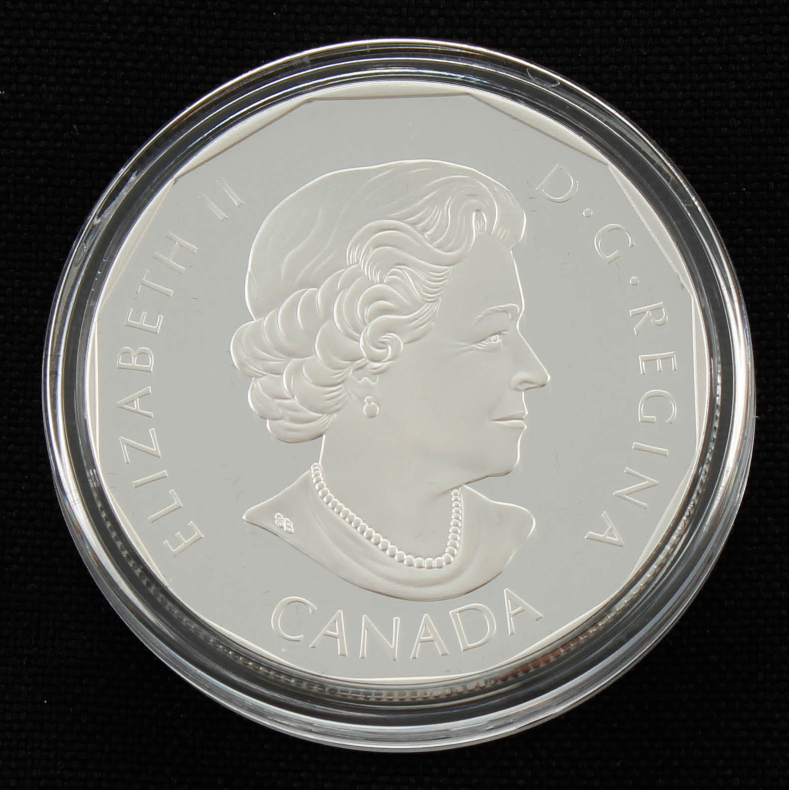 2016 Batman vs. Superman: Dawn of Justice $30 Thirty Dollar 1 oz Fine Silver Colorized Coin with Display Box at PristineAuction.com 2016 Batman vs. Superman: Dawn of Justice $30 Thirty Dollar 1 oz Fine Silver Colorized Coin with Display Box at PristineAuction.com