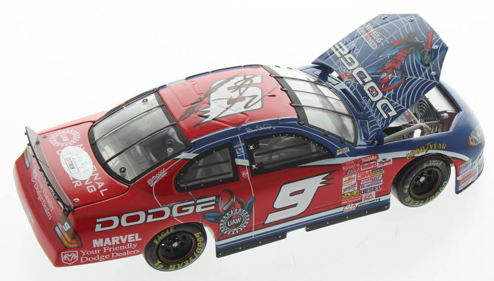 Bill Elliott Signed LE #9 Dodge / Spider-Man 2001 Intrepid R / T 1:24 Scale Die Cast Car & Box (JSA COA) at PristineAuction.com Bill Elliott Signed LE #9 Dodge / Spider-Man 2001 Intrepid R / T 1:24 Scale Die Cast Car & Box (JSA COA) at PristineAuction.com