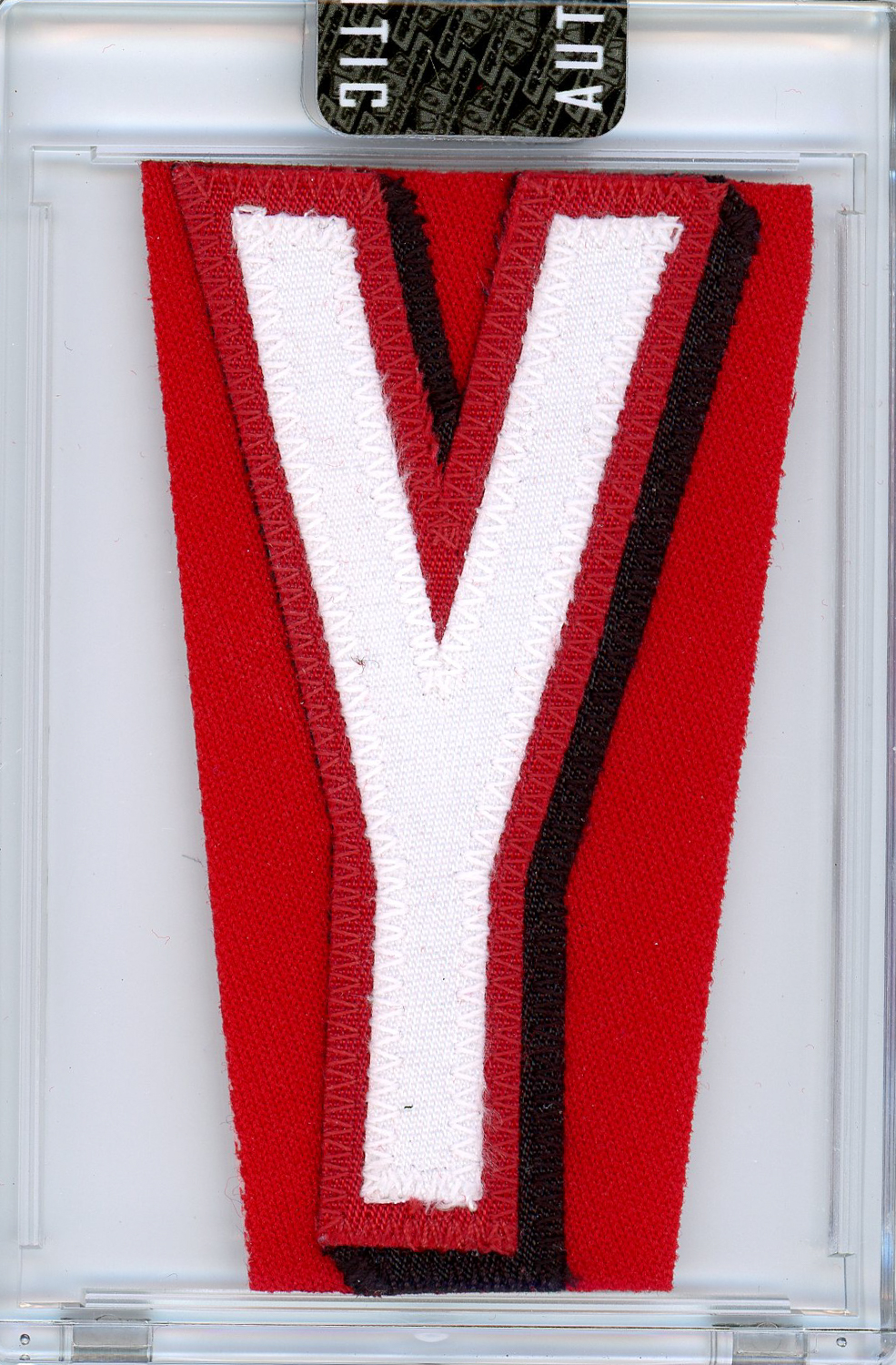 KEN GRIFFEY JR. 2005 REDS GAME JERSEY MYSTERY SWATCH BOX! at PristineAuction.com KEN GRIFFEY JR. 2005 REDS GAME JERSEY MYSTERY SWATCH BOX! at PristineAuction.com