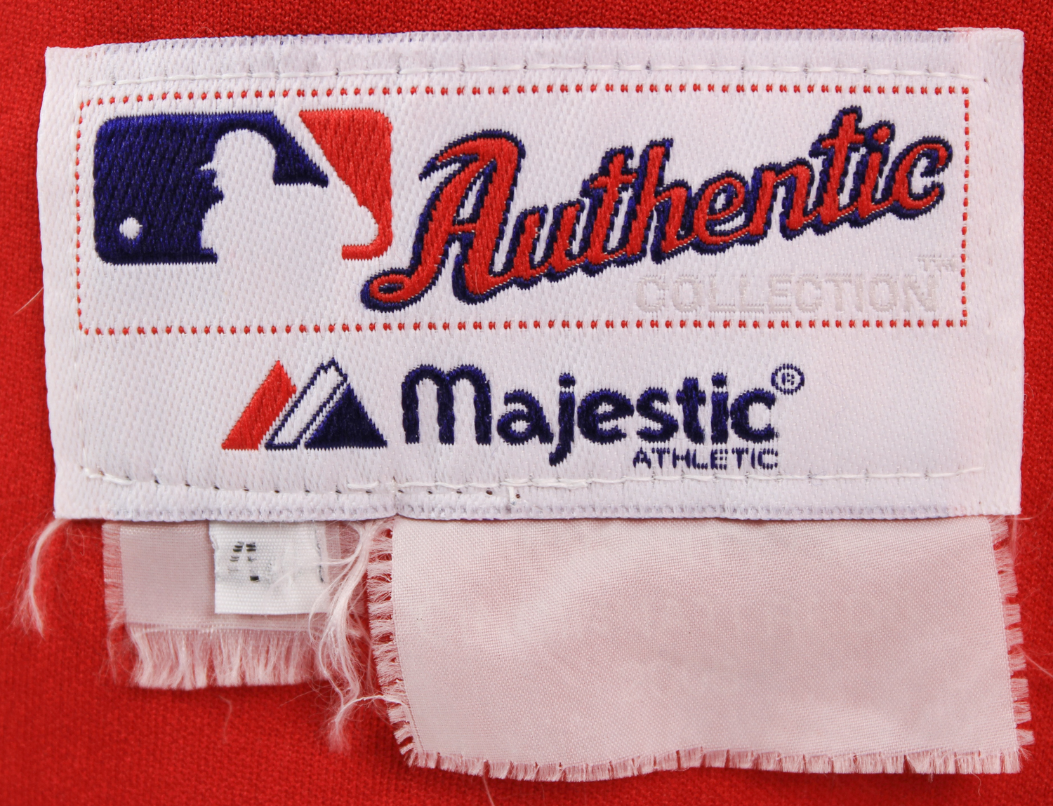 KEN GRIFFEY JR. 2005 REDS GAME JERSEY MYSTERY SWATCH BOX! at PristineAuction.com KEN GRIFFEY JR. 2005 REDS GAME JERSEY MYSTERY SWATCH BOX! at PristineAuction.com