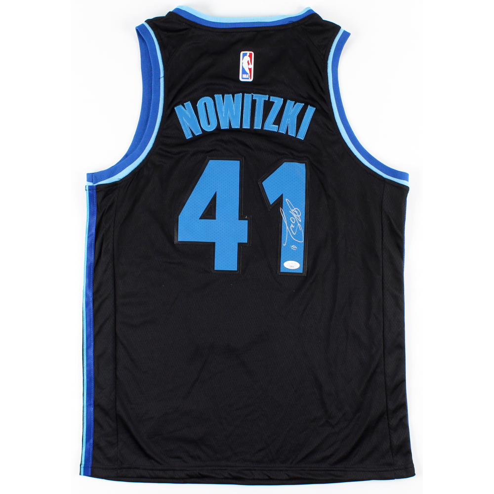 Dirk Nowitzki Signed Mavericks Jersey (JSA COA) | Pristine Auction