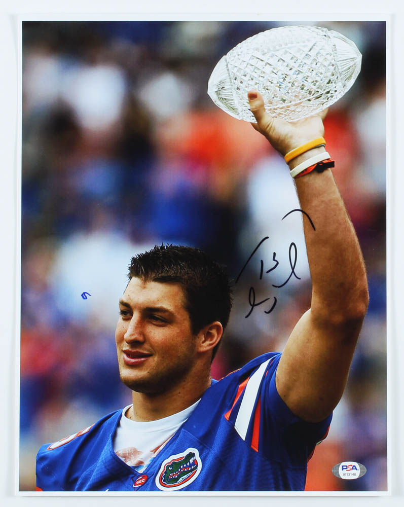 Tim Tebow Signed Florida Gators 11x14 Photo (PSA COA) at PristineAuction.com Tim Tebow Signed Florida Gators 11x14 Photo (PSA COA) at PristineAuction.com