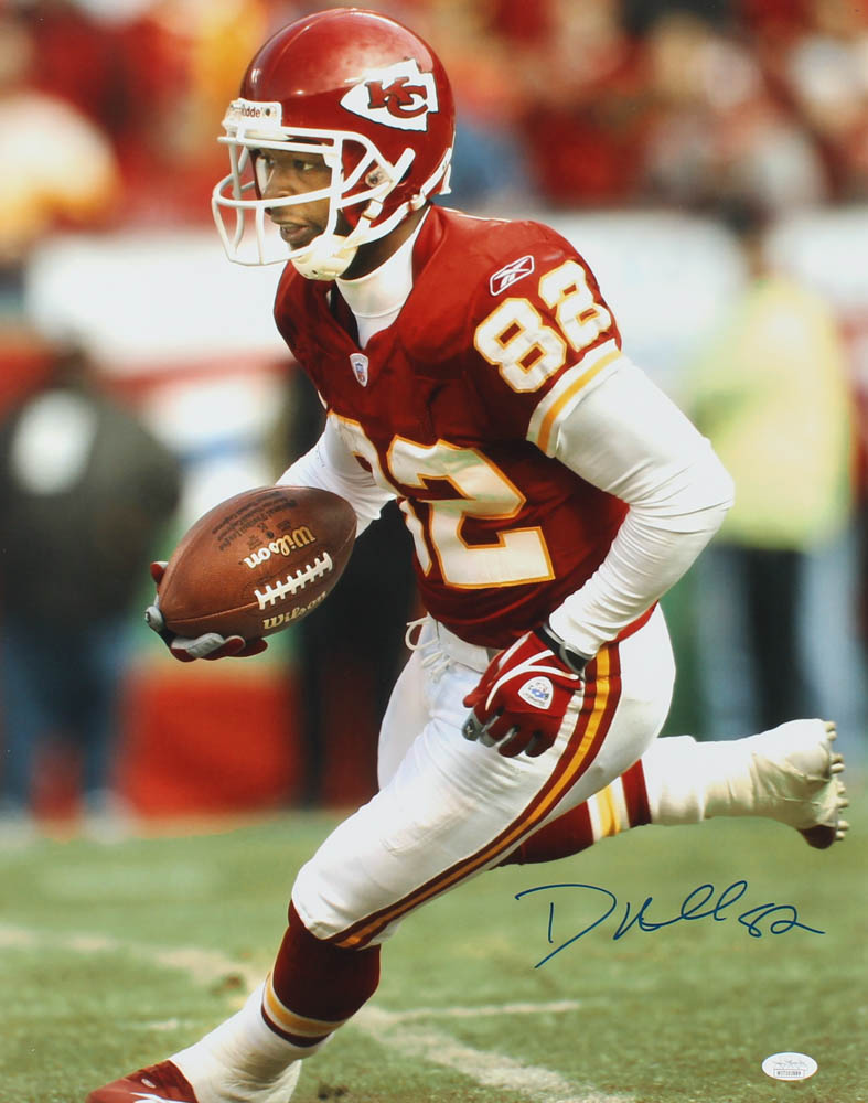 Dante Hall Signed Chiefs 16x20 Photo (JSA COA) at PristineAuction.com Dante Hall Signed Chiefs 16x20 Photo (JSA COA) at PristineAuction.com