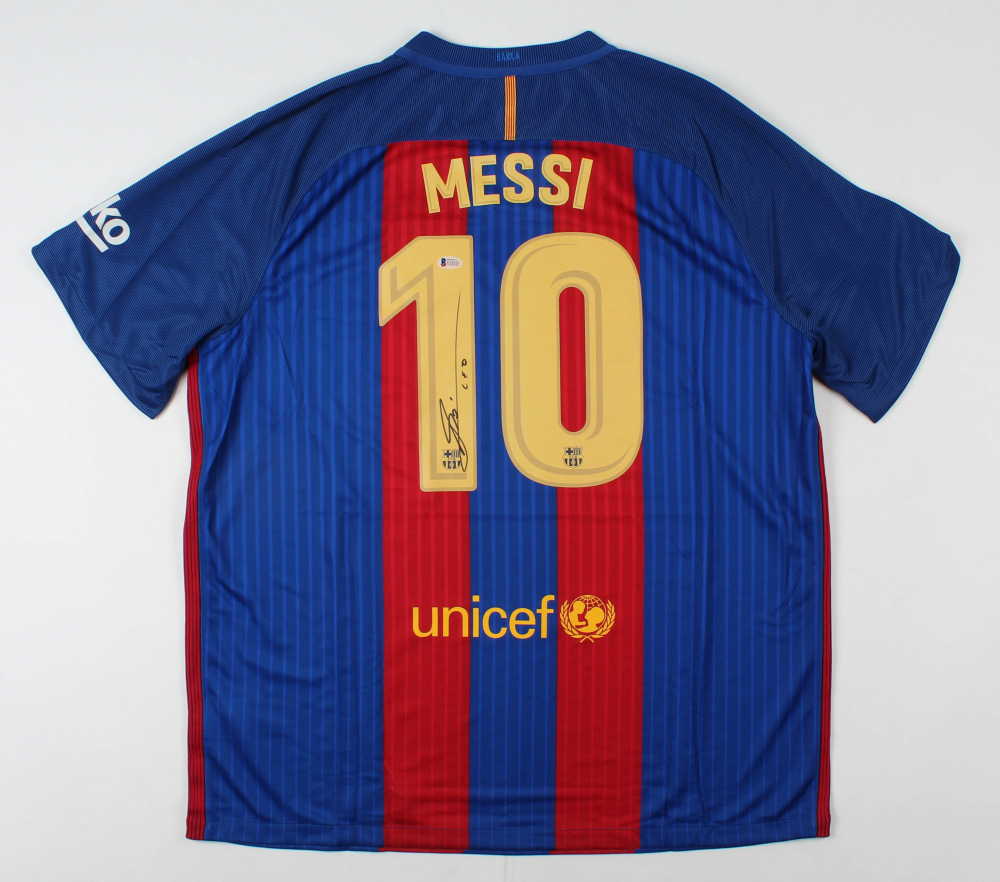 Lionel Messi Signed FC Barcelona Jersey Inscribed "Leo" (Beckett COA) at PristineAuction.com Lionel Messi Signed FC Barcelona Jersey Inscribed "Leo" (Beckett COA) at PristineAuction.com