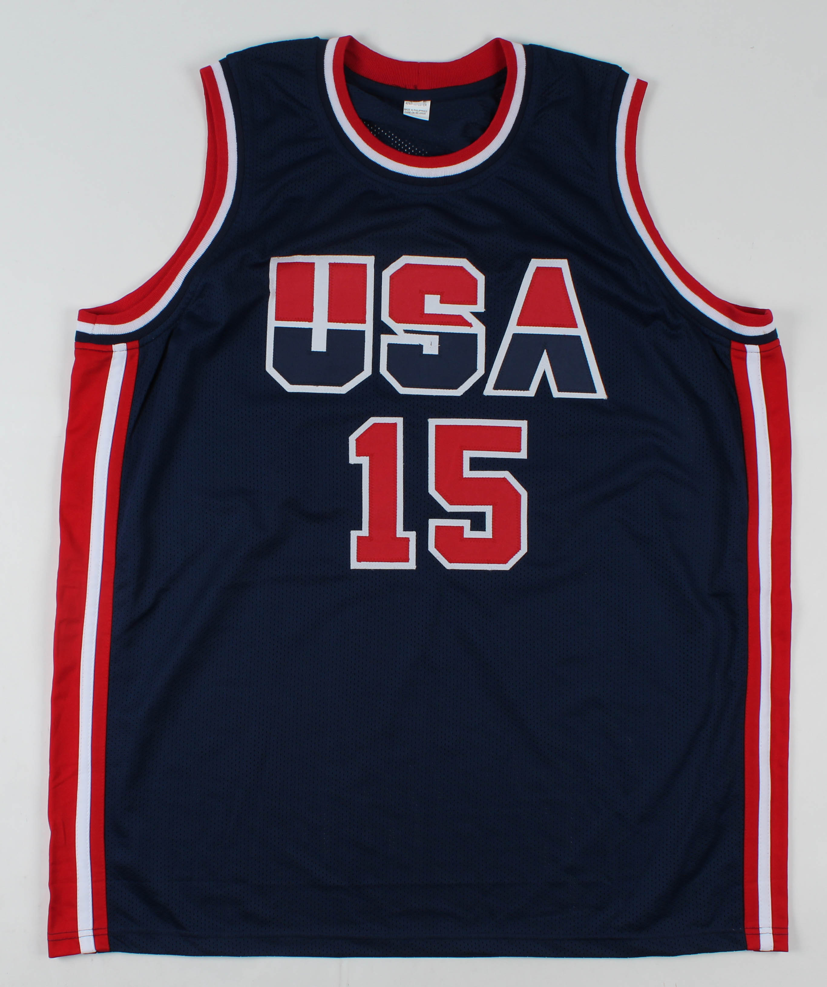 Magic Johnson Signed Jersey (Beckett COA) at PristineAuction.com Magic Johnson Signed Jersey (Beckett COA) at PristineAuction.com