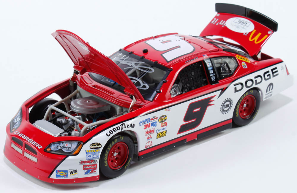 Kasey Kahne Signed LE #9 Dodge Dealers 2006 Charger 1:24 Scale Diecast Car (JSA COA) at PristineAuction.com Kasey Kahne Signed LE #9 Dodge Dealers 2006 Charger 1:24 Scale Diecast Car (JSA COA) at PristineAuction.com