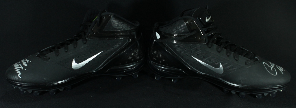 Curtis Martin Signed Alpha Talon Elite Nike Cleats (JSA COA) at PristineAuction.com Curtis Martin Signed Alpha Talon Elite Nike Cleats (JSA COA) at PristineAuction.com