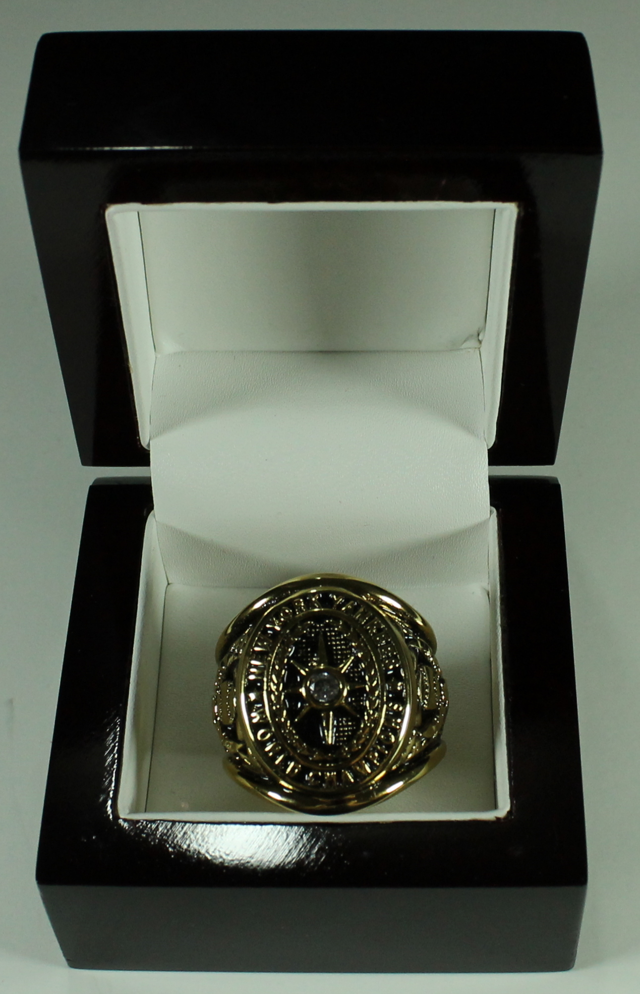 Babe Ruth Rings Babe Ruth New York Yankees High Quality Replica 1927 World Series Ring ...