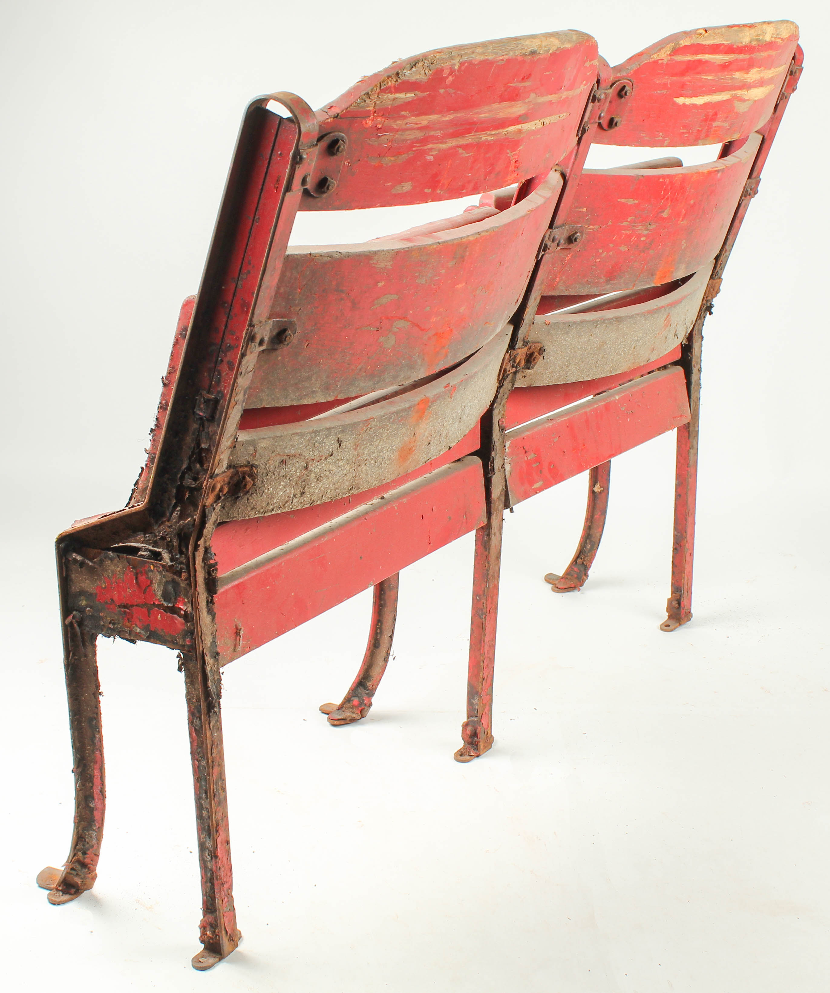 Original Joe Louis Arena Authentic Seats (DC Sports COA) at PristineAuction.com Original Joe Louis Arena Authentic Seats (DC Sports COA) at PristineAuction.com