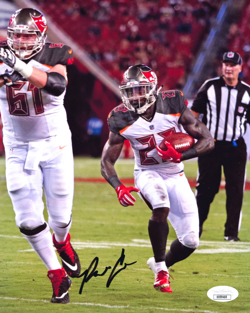 Ronald Jones II Signed Buccaneers 8x10 Photo (JSA COA) | Pristine Auction