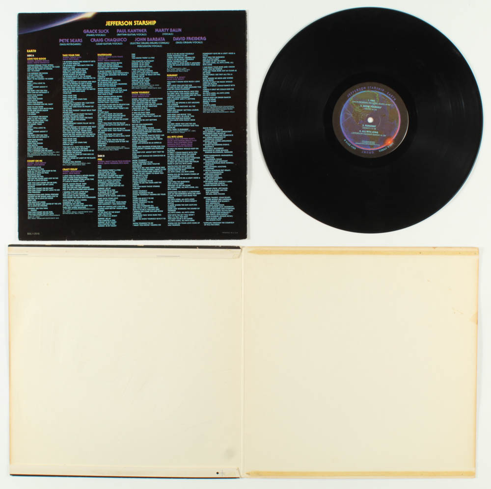 Grace Slick & David Freiberg Signed Jefferson Airplane "Earth" Vinyl Record Album (JSA COA) at PristineAuction.com Grace Slick & David Freiberg Signed Jefferson Airplane "Earth" Vinyl Record Album (JSA COA) at PristineAuction.com