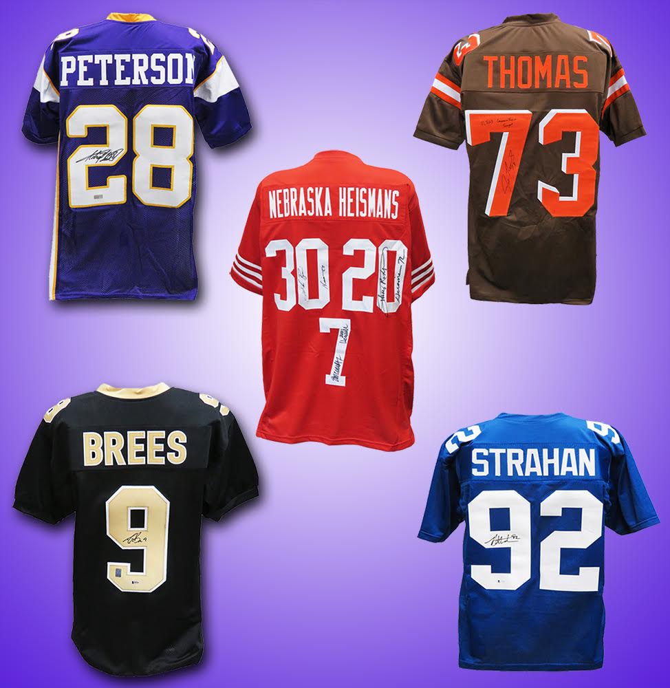 Schwartz Sports Football Collection Mystery Box - Series 10- (Limited to 100) (4 Autographs in EVERY Box!!) at PristineAuction.com Schwartz Sports Football Collection Mystery Box - Series 10- (Limited to 100) (4 Autographs in EVERY Box!!) at PristineAuction.com