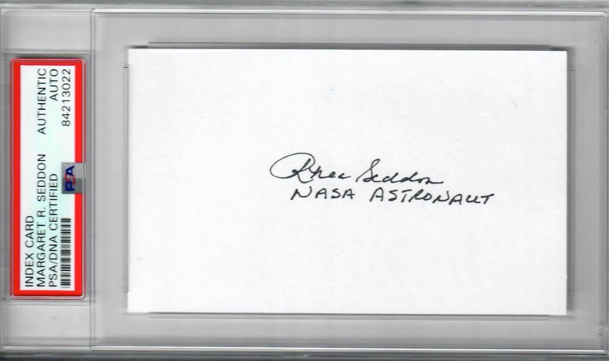 Always Autographed “Out of this World 2” Space Mystery Box at PristineAuction.com Always Autographed “Out of this World 2” Space Mystery Box at PristineAuction.com