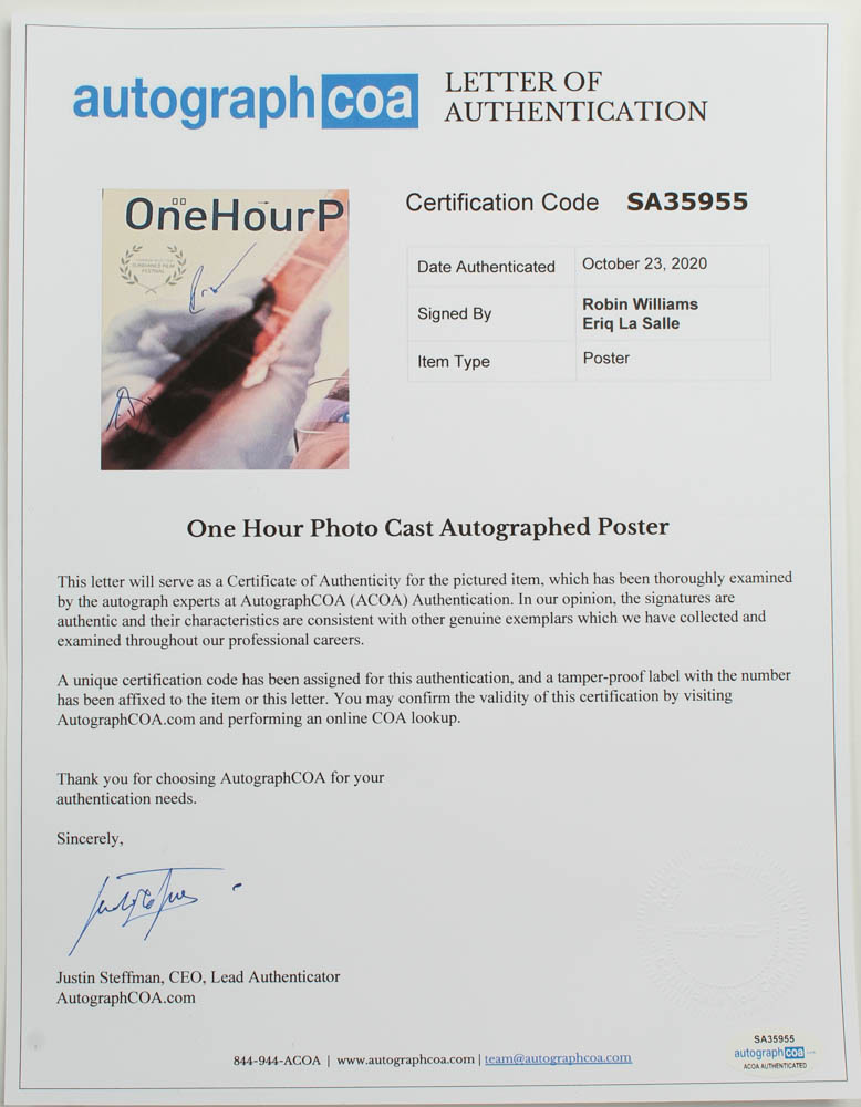 Robin Williams & Eriq La Salle Signed "One Hour Photo" 27x40 Movie Poster (AutographCOA LOA) at PristineAuction.com Robin Williams & Eriq La Salle Signed "One Hour Photo" 27x40 Movie Poster (AutographCOA LOA) at PristineAuction.com
