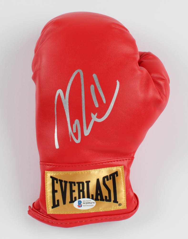 Nate Robinson Signed Everlast Boxing Glove (Beckett COA) at PristineAuction.com Nate Robinson Signed Everlast Boxing Glove (Beckett COA) at PristineAuction.com
