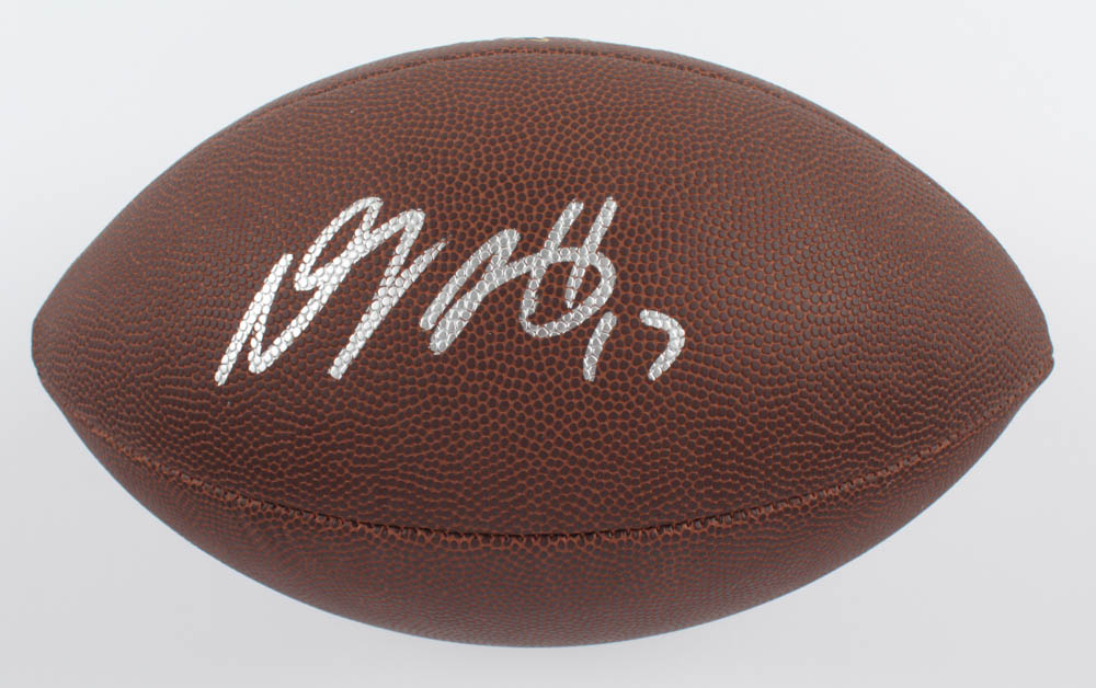 Davante Adams Signed NFL Football (JSA COA) at PristineAuction.com Davante Adams Signed NFL Football (JSA COA) at PristineAuction.com