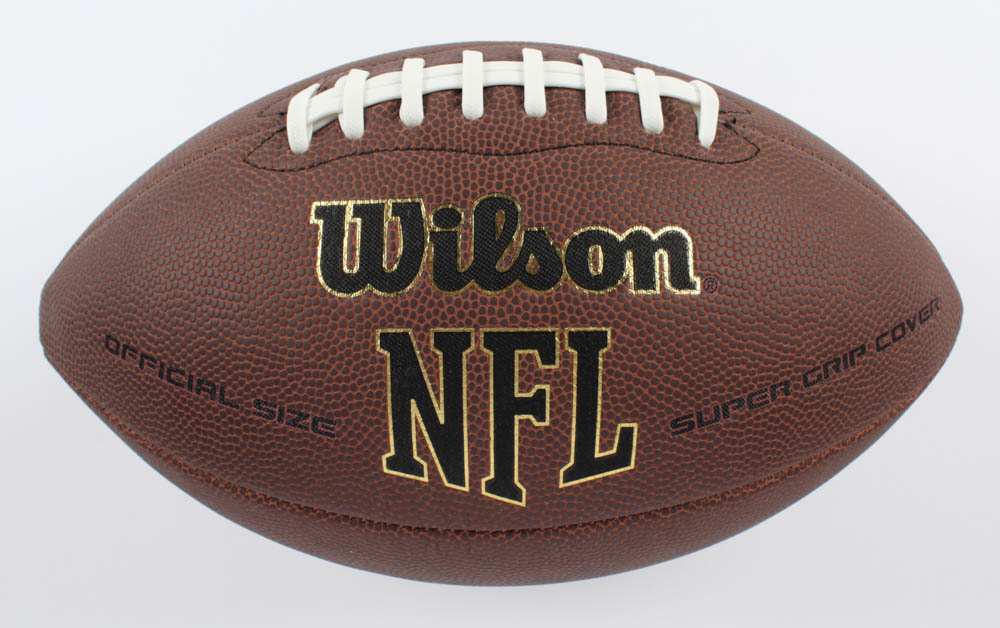 Davante Adams Signed NFL Football (JSA COA) at PristineAuction.com Davante Adams Signed NFL Football (JSA COA) at PristineAuction.com