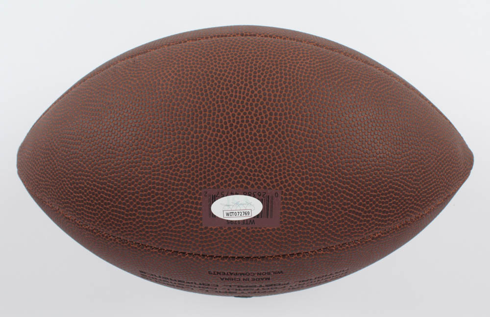 Davante Adams Signed NFL Football (JSA COA) at PristineAuction.com Davante Adams Signed NFL Football (JSA COA) at PristineAuction.com