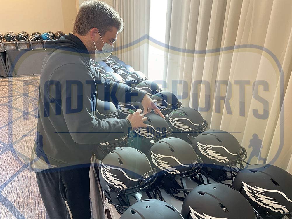Zach Ertz Signed Eagles Full-Size Authentic On-Field Eclipse Alternate Speed Helmet (Radtke COA) at PristineAuction.com Zach Ertz Signed Eagles Full-Size Authentic On-Field Eclipse Alternate Speed Helmet (Radtke COA) at PristineAuction.com