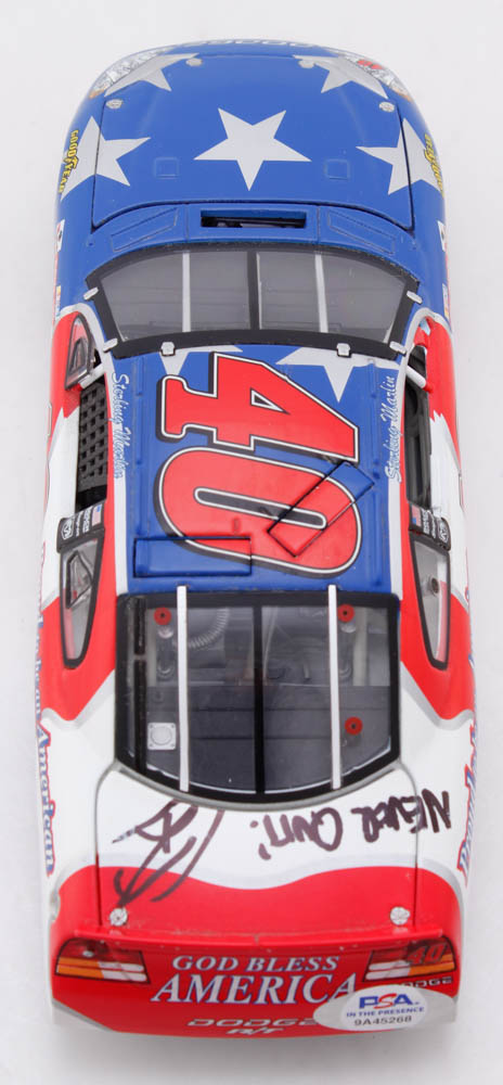 Robert O'Neill Signed #40 American Pride 2001 Intrepid R/T 1:24 Diecast Car Inscribed "Never Quit!" (PSA COA) at PristineAuction.com Robert O'Neill Signed #40 American Pride 2001 Intrepid R/T 1:24 Diecast Car Inscribed "Never Quit!" (PSA COA) at PristineAuction.com