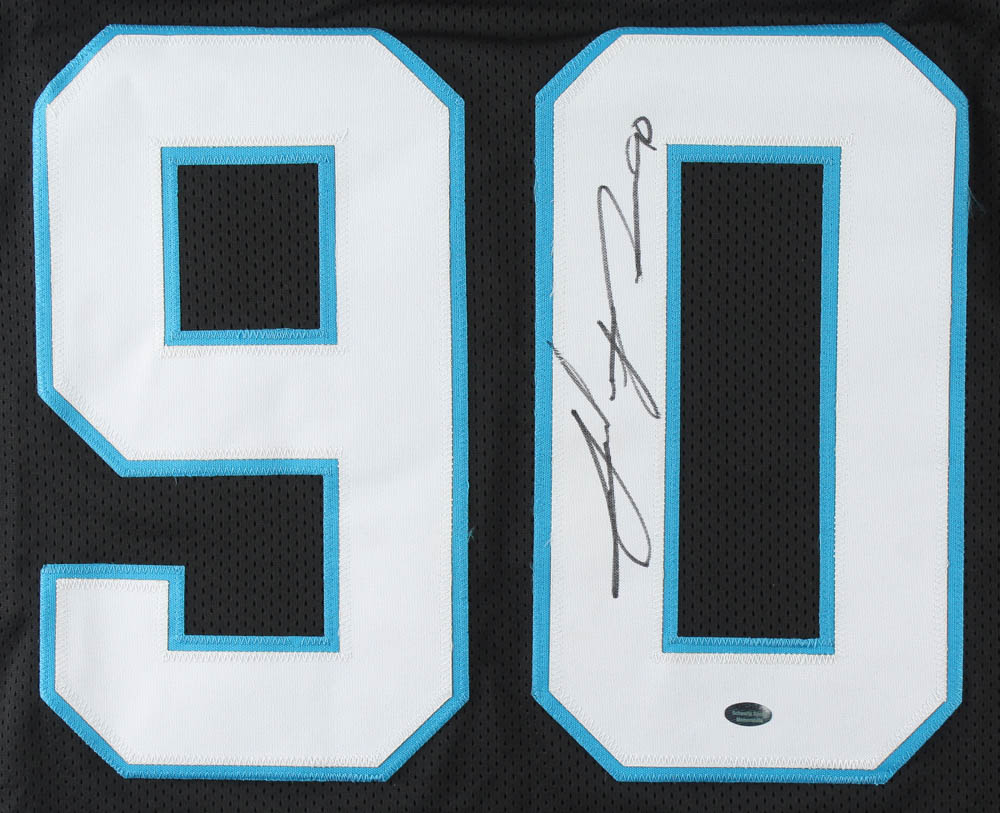 Julius Peppers Signed Jersey (Schwartz COA) at PristineAuction.com Julius Peppers Signed Jersey (Schwartz COA) at PristineAuction.com