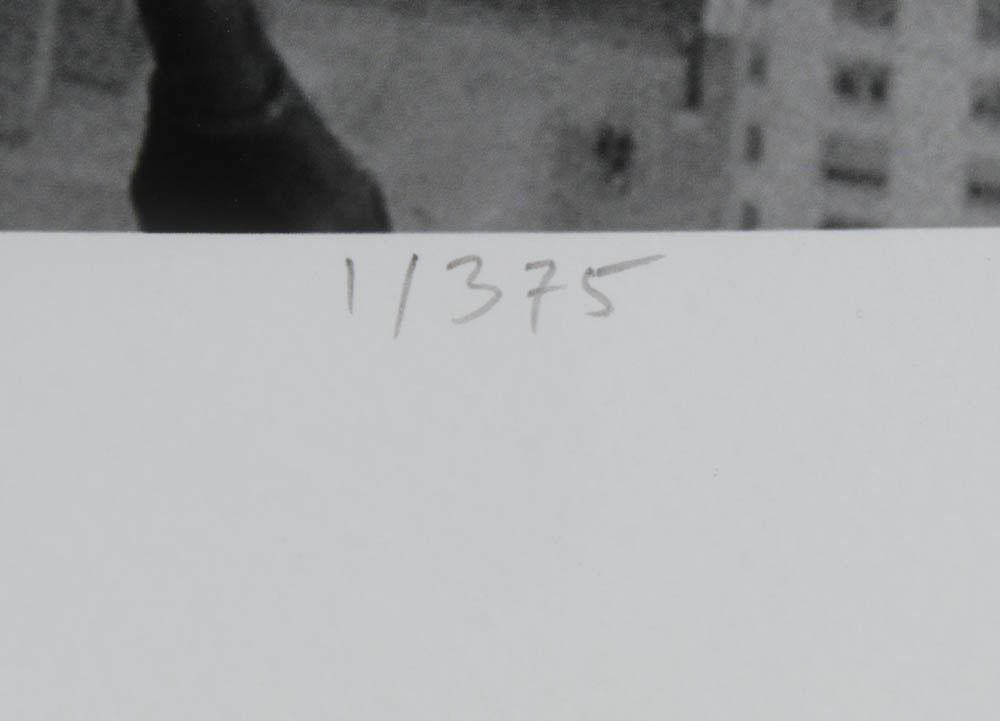 Historical Photo Archive - "Lunch atop a Skyscraper" Limited Edition 16.5x22 Fine Art Giclee on Paper #/375 (PA LOA) at PristineAuction.com Historical Photo Archive - "Lunch atop a Skyscraper" Limited Edition 16.5x22 Fine Art Giclee on Paper #/375 (PA LOA) at PristineAuction.com