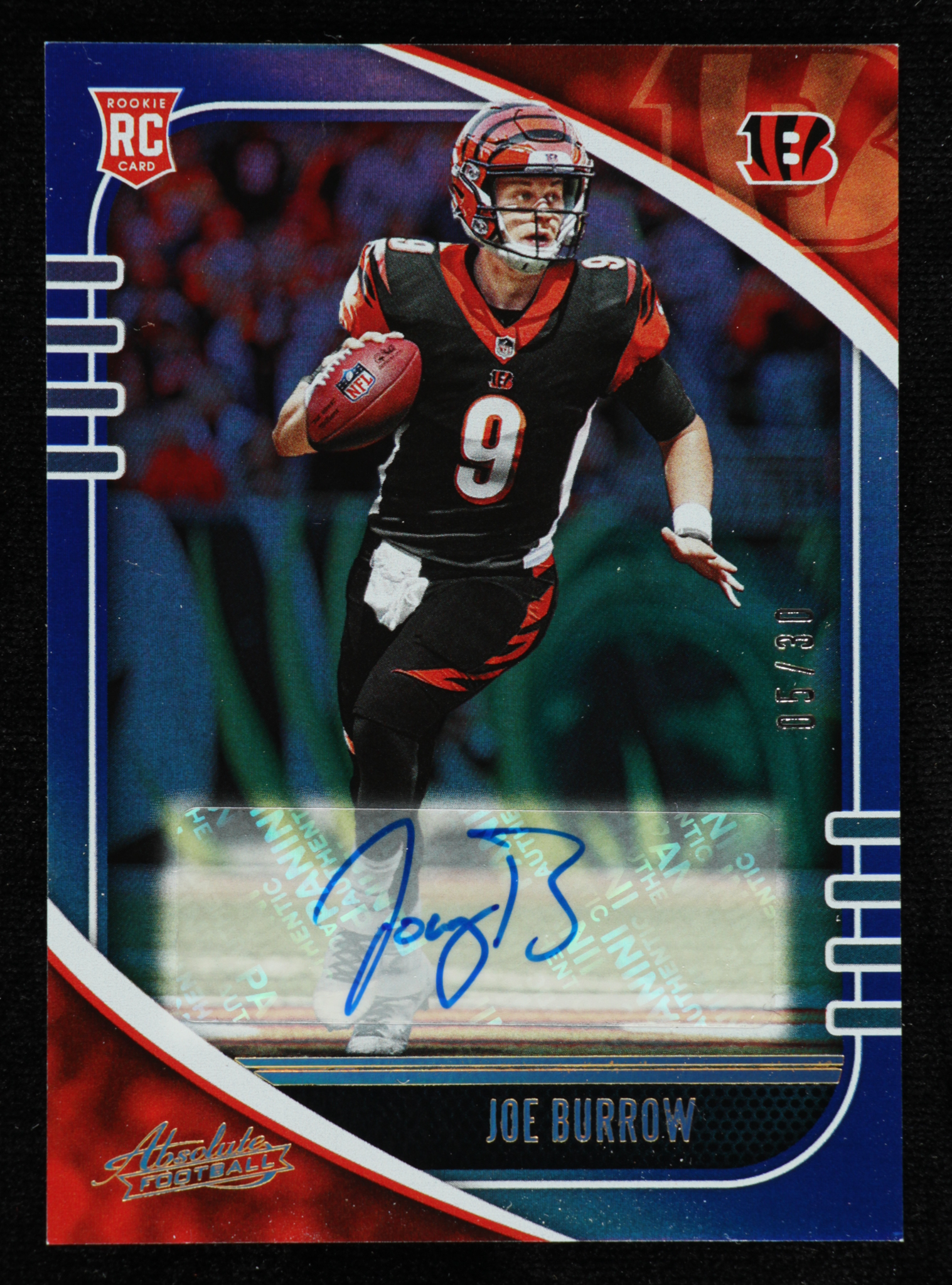 Joe Burrow 2020 Absolute Signature Rookies Spectrum Blue #158 at PristineAuction.com Joe Burrow 2020 Absolute Signature Rookies Spectrum Blue #158 at PristineAuction.com