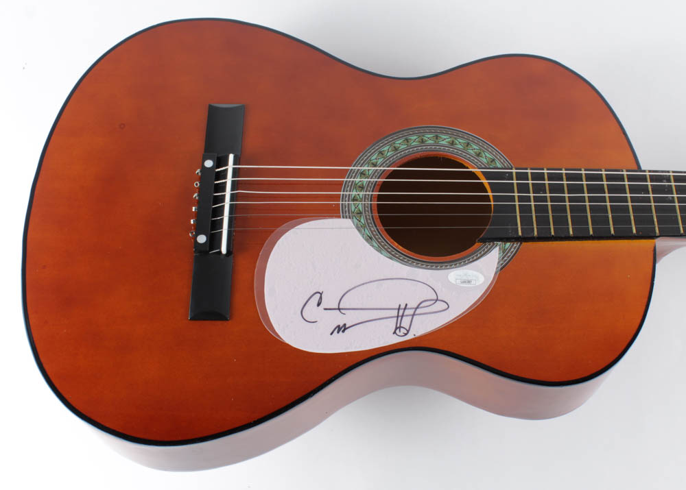 Carrie Underwood Signed Full-Size Acoustic Guitar (JSA COA) at PristineAuction.com Carrie Underwood Signed Full-Size Acoustic Guitar (JSA COA) at PristineAuction.com