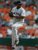 Jorge Julio Signed Mets 16x20 Photo (Steiner COA) at PristineAuction.com