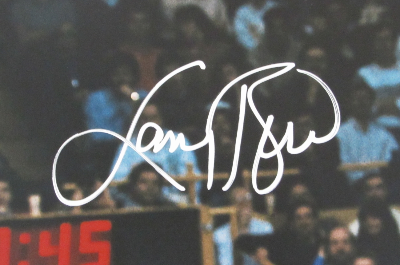 Larry Bird Signed Celtics 16x20 Photo (Beckett COA & Bird Hologram) at PristineAuction.com Larry Bird Signed Celtics 16x20 Photo (Beckett COA & Bird Hologram) at PristineAuction.com