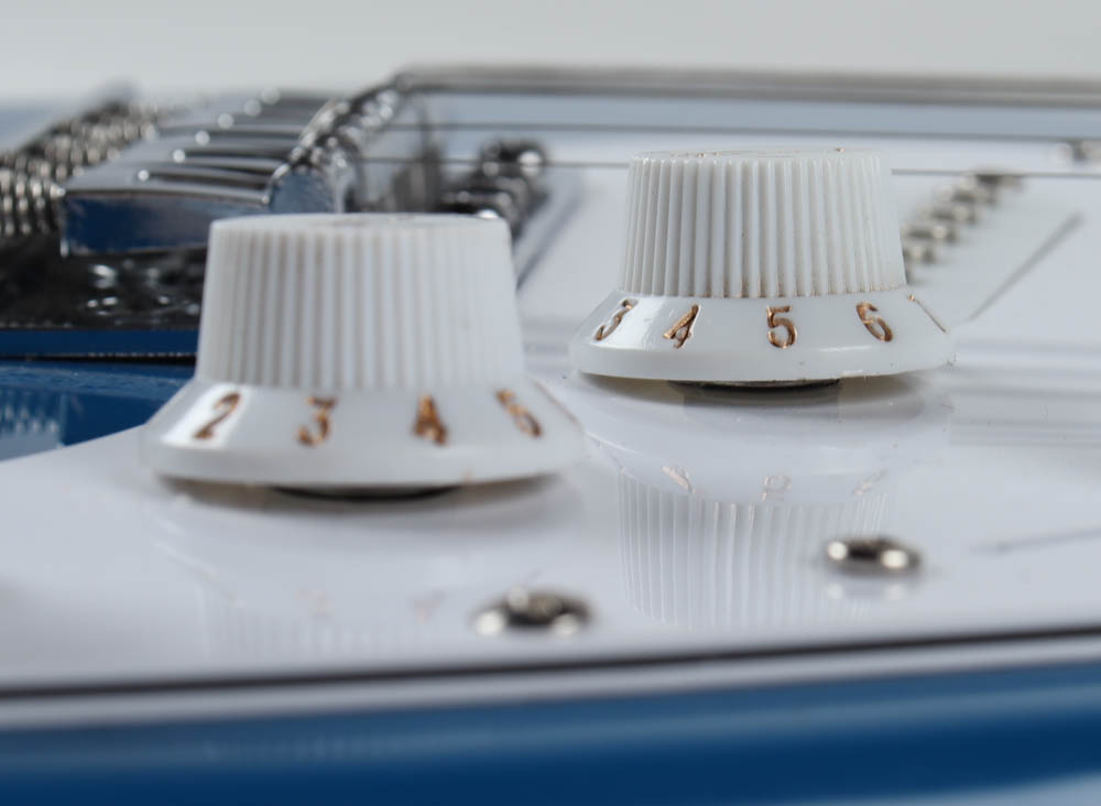 Dan Reynolds Signed 39" Electric Guitar (JSA COA) (See Description) at PristineAuction.com Dan Reynolds Signed 39" Electric Guitar (JSA COA) (See Description) at PristineAuction.com